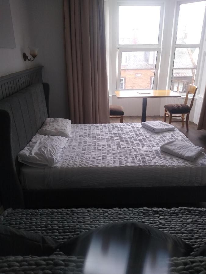 The Townhouse Accommodation 邓弗里斯 外观 照片