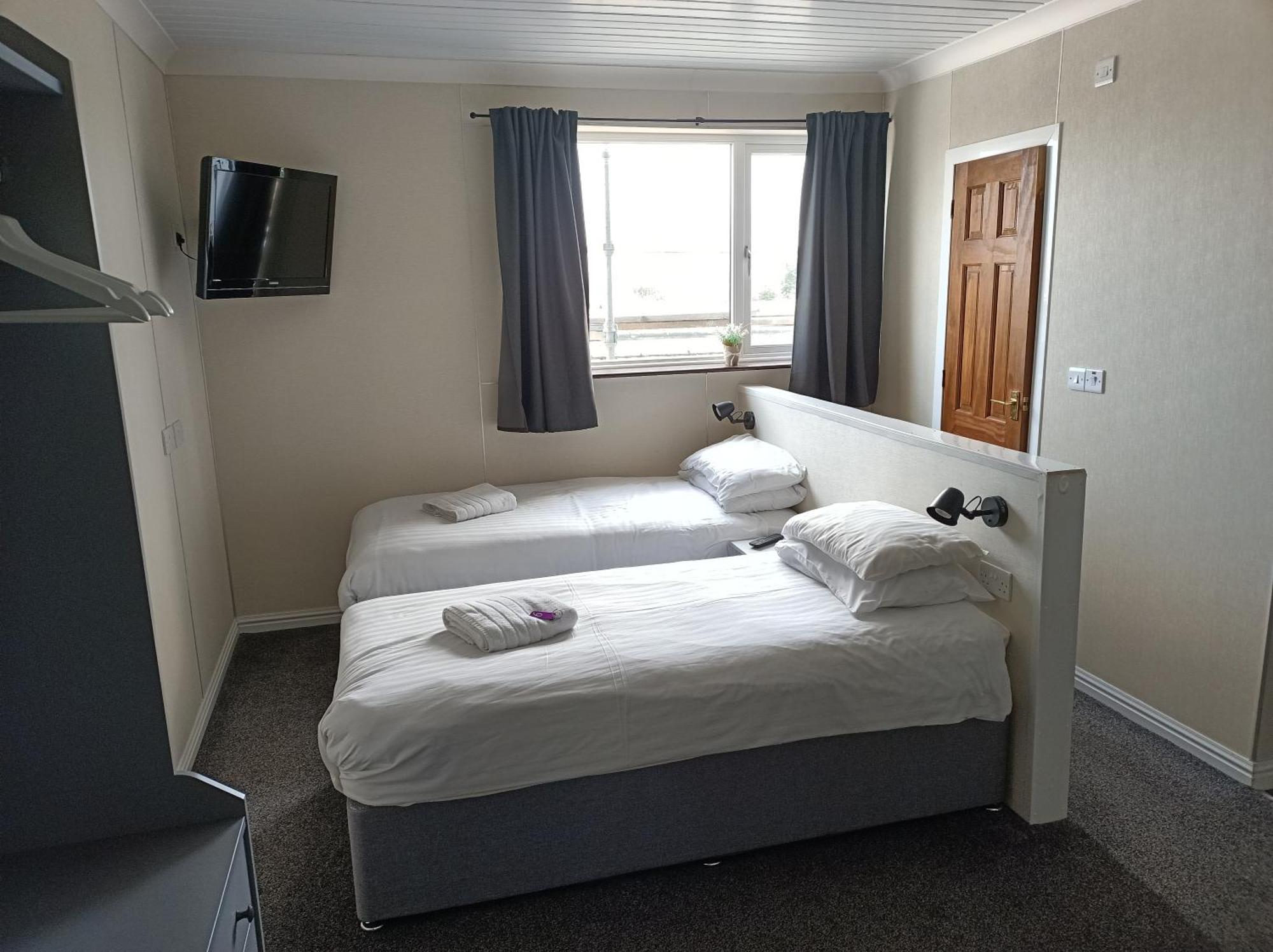 The Townhouse Accommodation 邓弗里斯 外观 照片