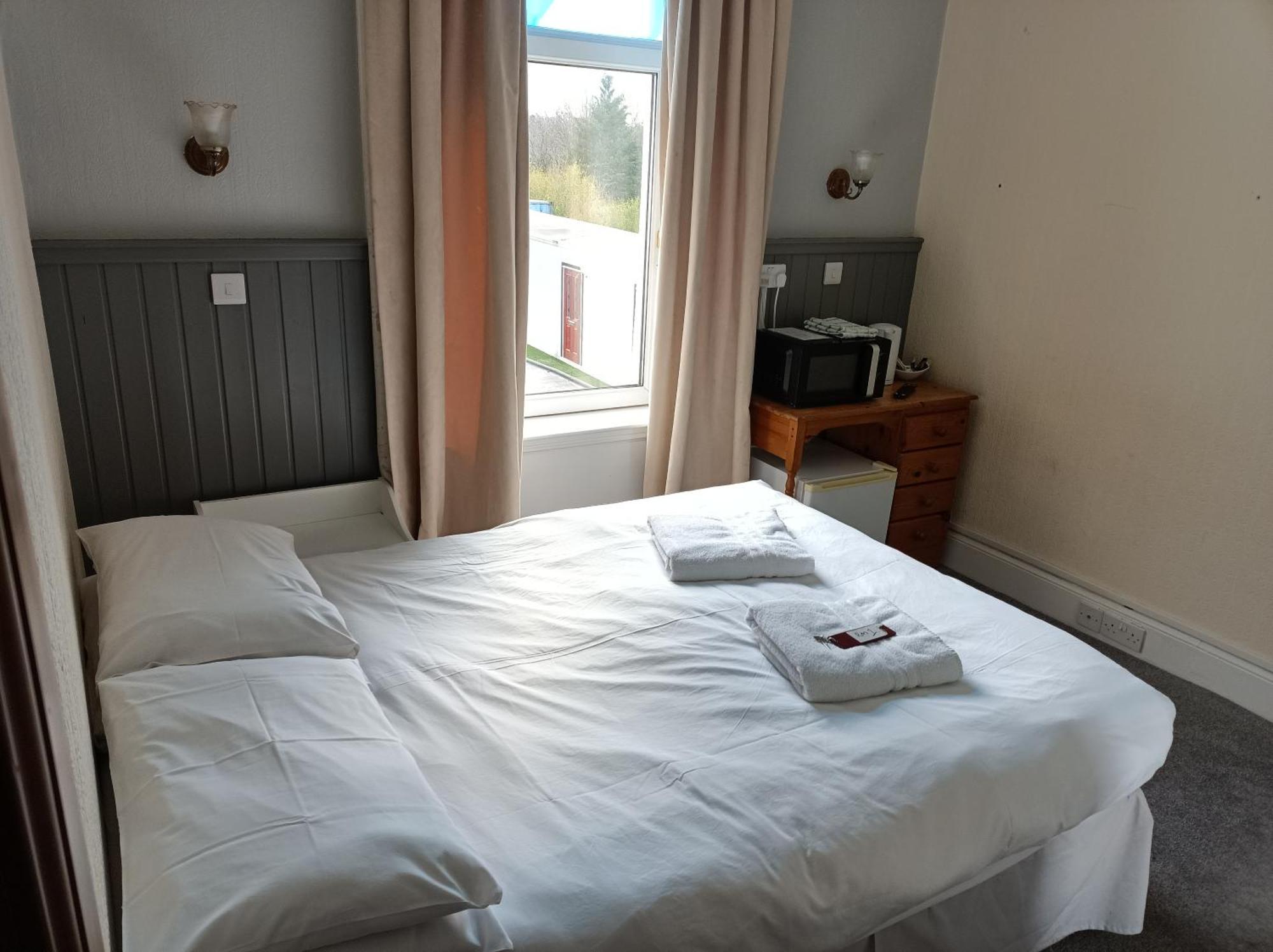 The Townhouse Accommodation 邓弗里斯 外观 照片