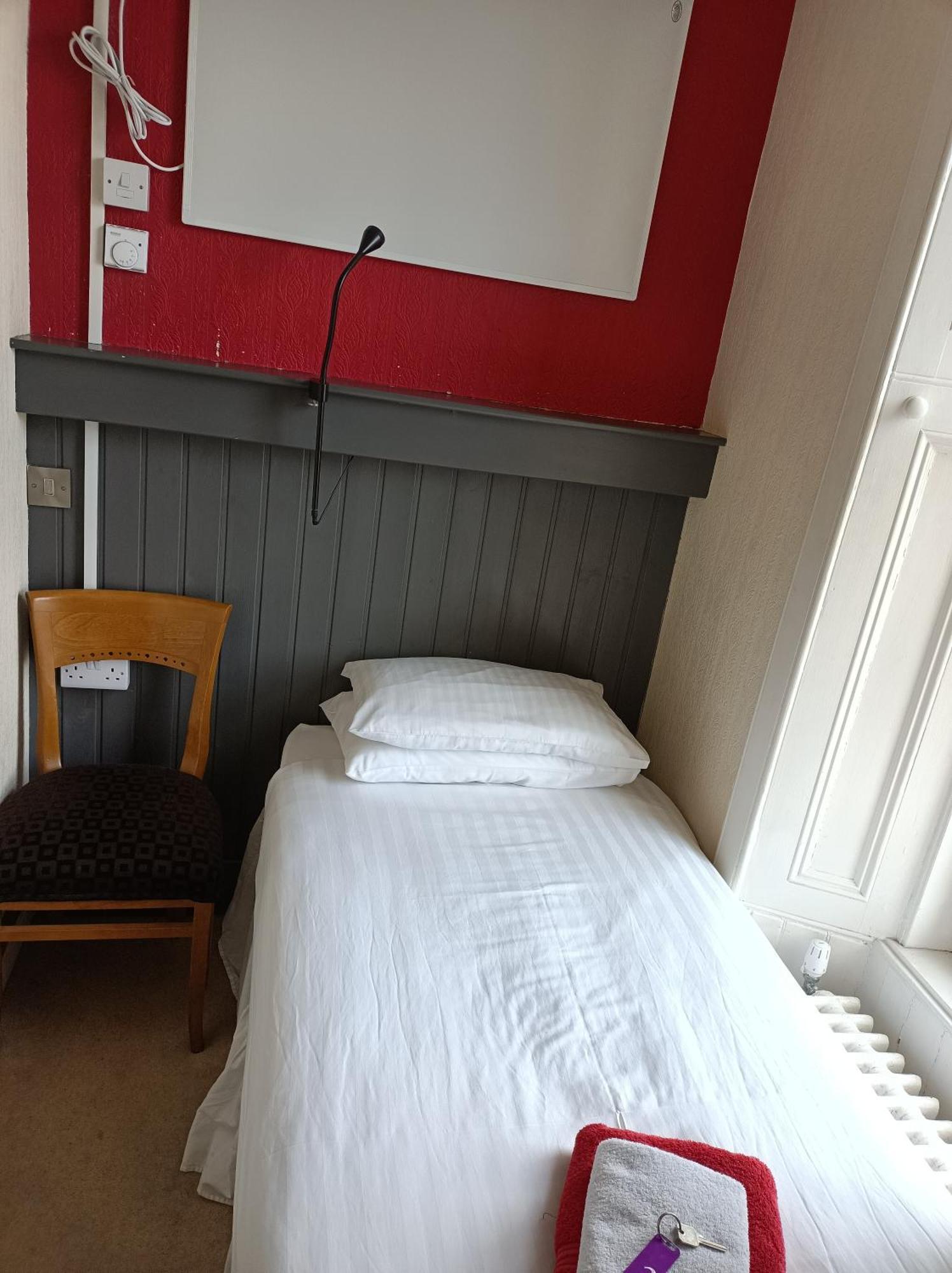 The Townhouse Accommodation 邓弗里斯 外观 照片