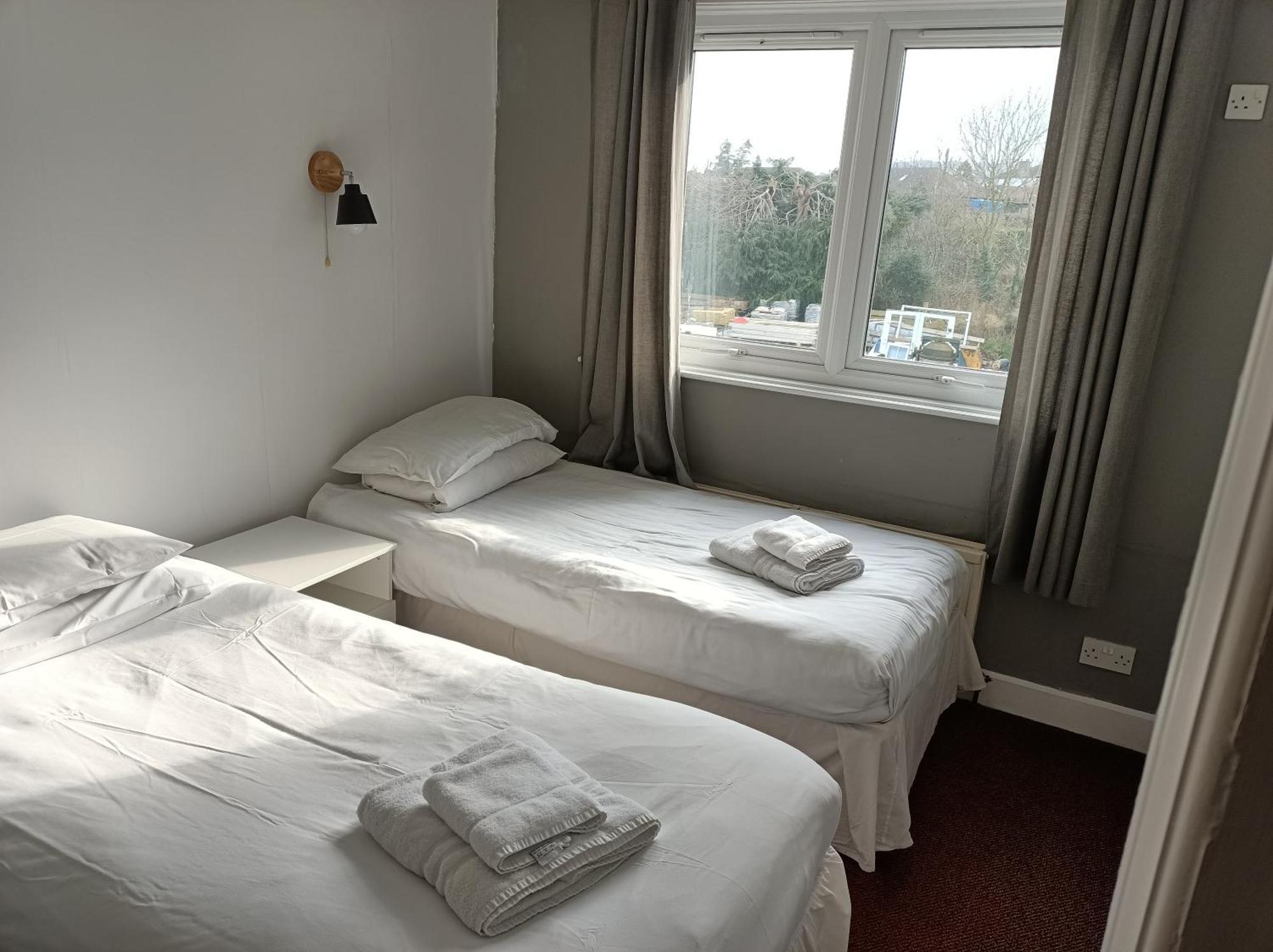 The Townhouse Accommodation 邓弗里斯 外观 照片