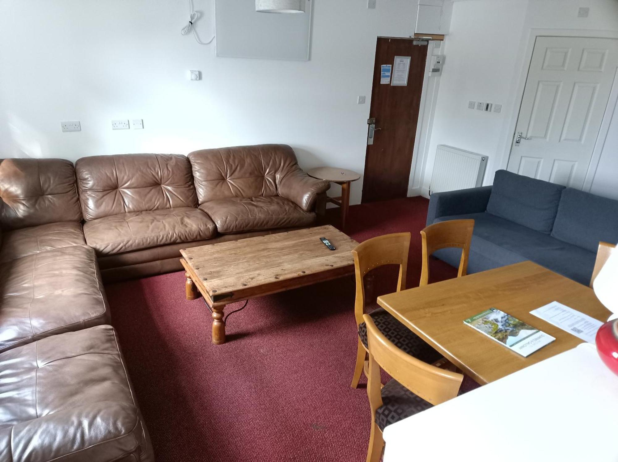 The Townhouse Accommodation 邓弗里斯 外观 照片