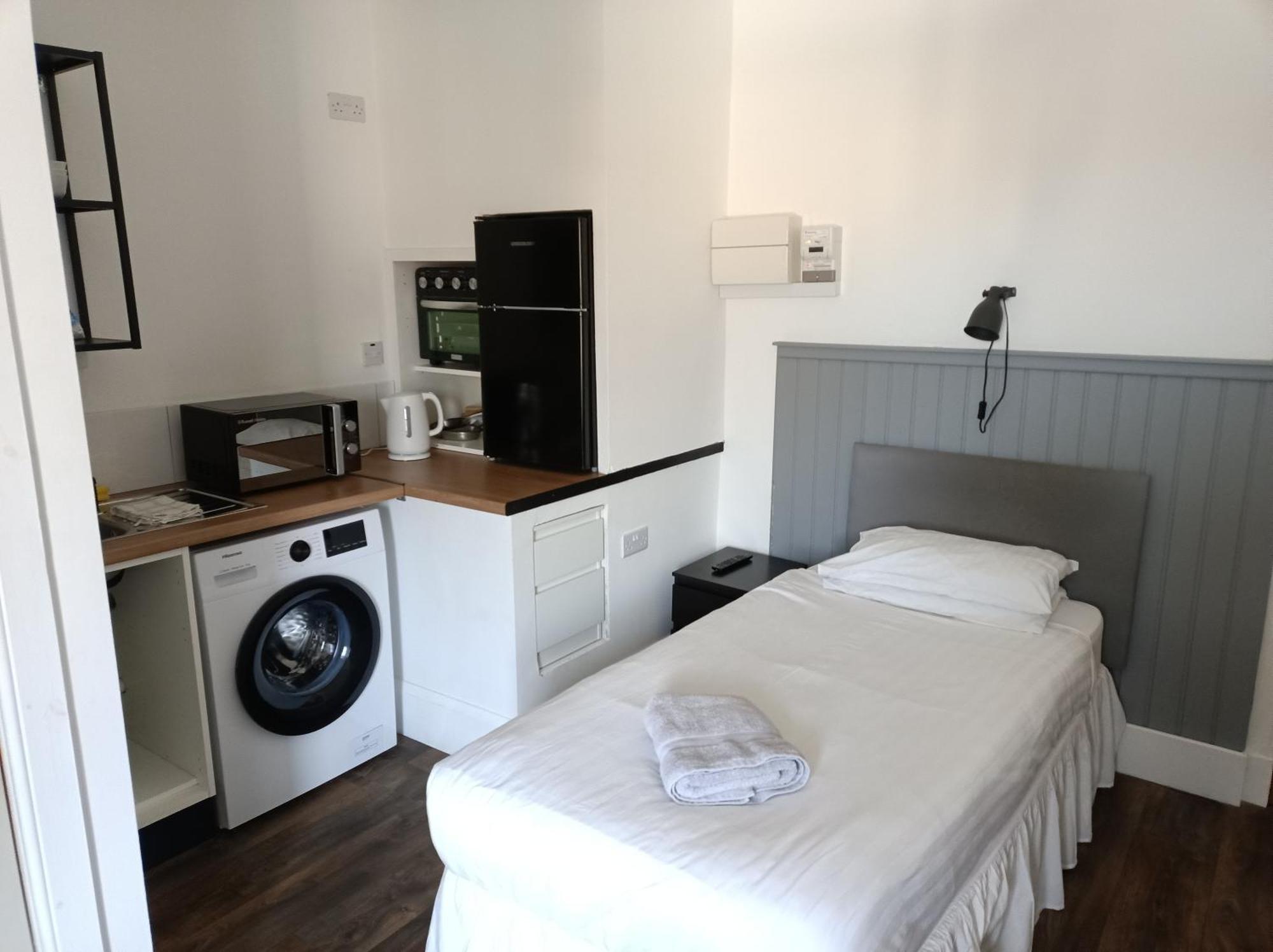 The Townhouse Accommodation 邓弗里斯 外观 照片